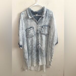 Chambray Acid Wash Shirt 26-28W Chambray Button Front Tunic Casual Layering